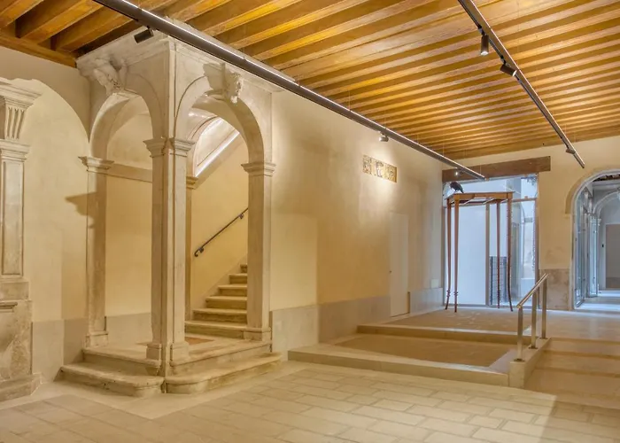 아파트 Palazzo Bonvicini 10 *