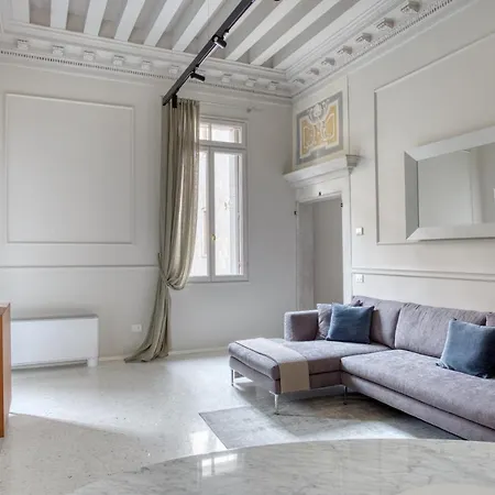 Palazzo Bonvicini 10 Apartament